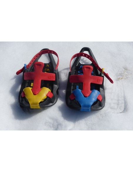 Raquette à neige junior, ludique, souple et très facile à utiliser