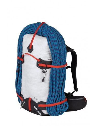 Sac à dos marque Ferrino Instinct 30+5L ultra-léger en Dyneema